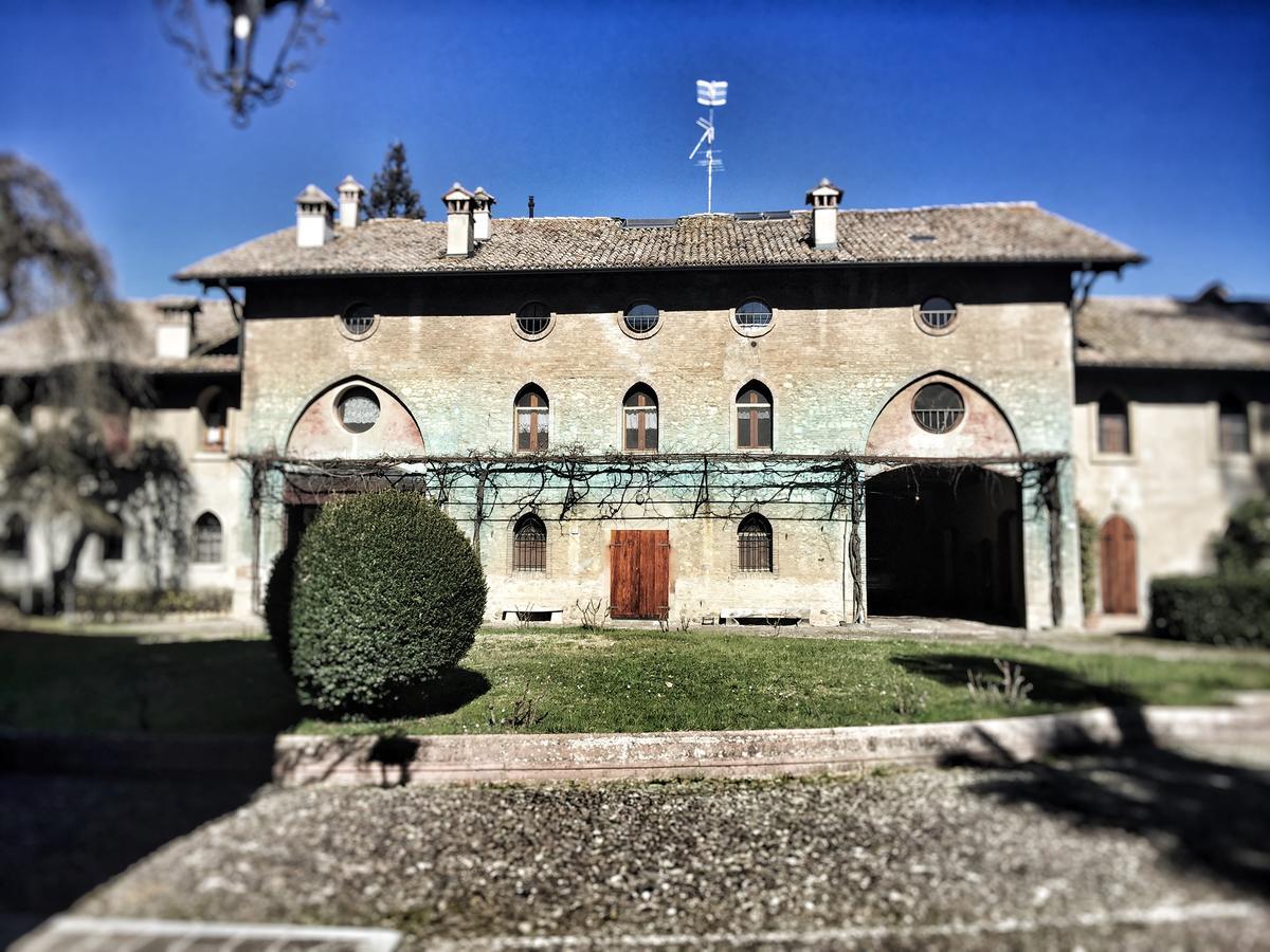 Le Dimore De Il Borgo Del Balsamico Albinea Eksteriør billede